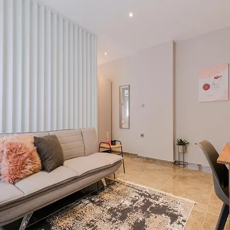 Urban Secret Apartments, Vesta Philoxenia * سالونيك